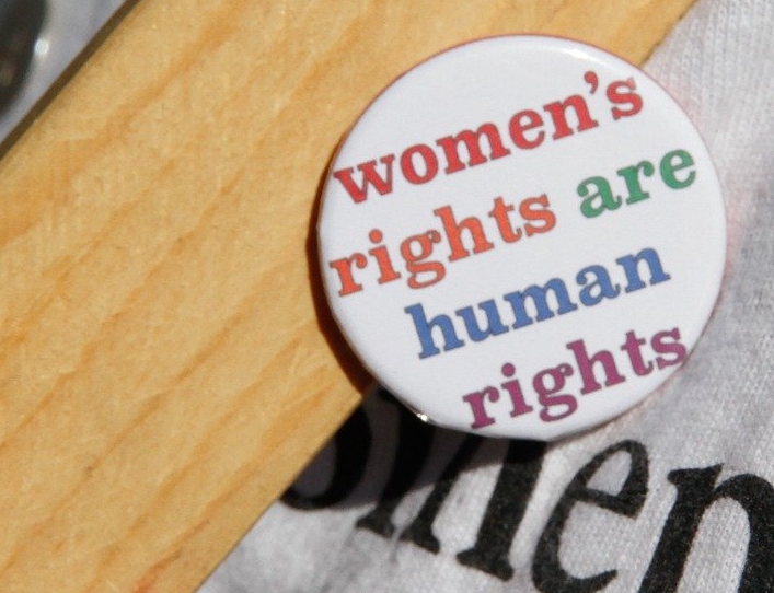 Demonstrant für Frauenrechte sind Menschenrechte