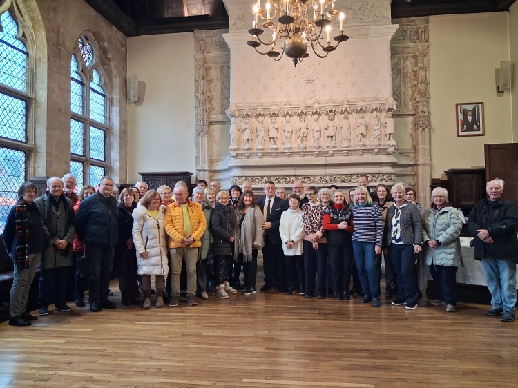 Beim Empfang im Rathaus von Saint-Quentin mit dem Beigeordneten Grandin. © Stadt Kaiserslautern