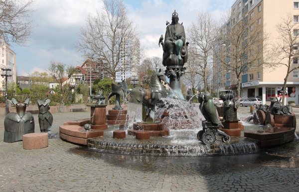 Brunnen Mainzer Tor