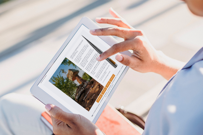 Travel E-Paper  © magnific