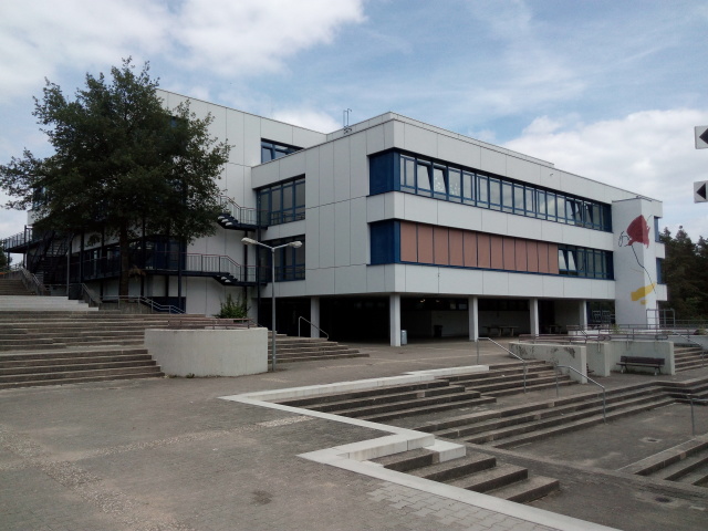 © Stadt Kaiserslautern Außenansicht Schulzentrum Süd 2.BA © Stadt Kaiserslautern
