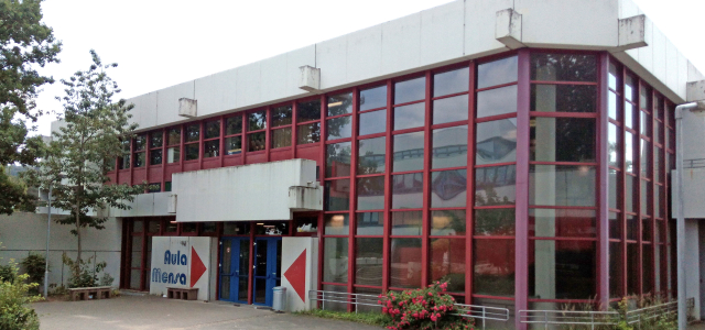 Außenansicht Schulzentrum Süd