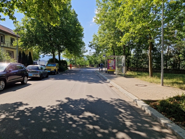 Das Bild zeigt Teilnehmede des Fußverkehrscheck am 02.07.2025